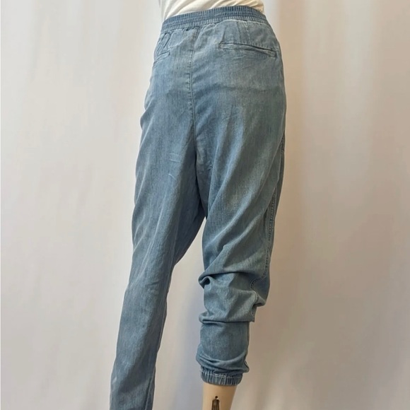 BLANK NYC🗽sz L 8 10 denim joggers! So comfy! jeans elastic waist & ankles! EUC! - Picture 2 of 2